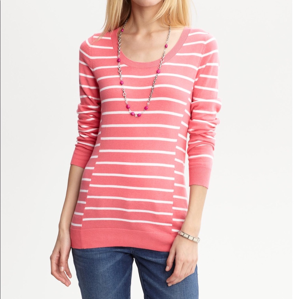 Like New Banana Republic Buttonback Sweater